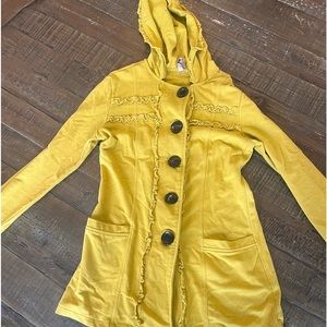 Stella Starr long mustard blazer. Size medium.
